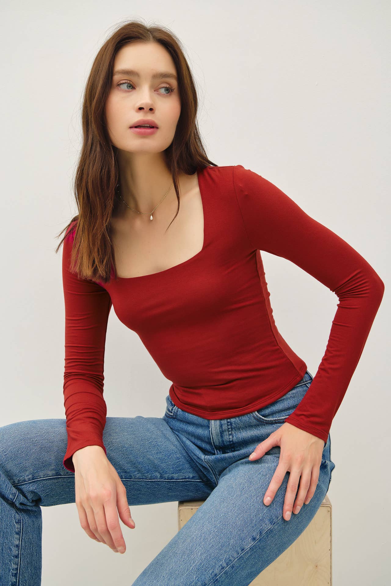 BASIC SQUARE NECK LONG SLEEVE TOP