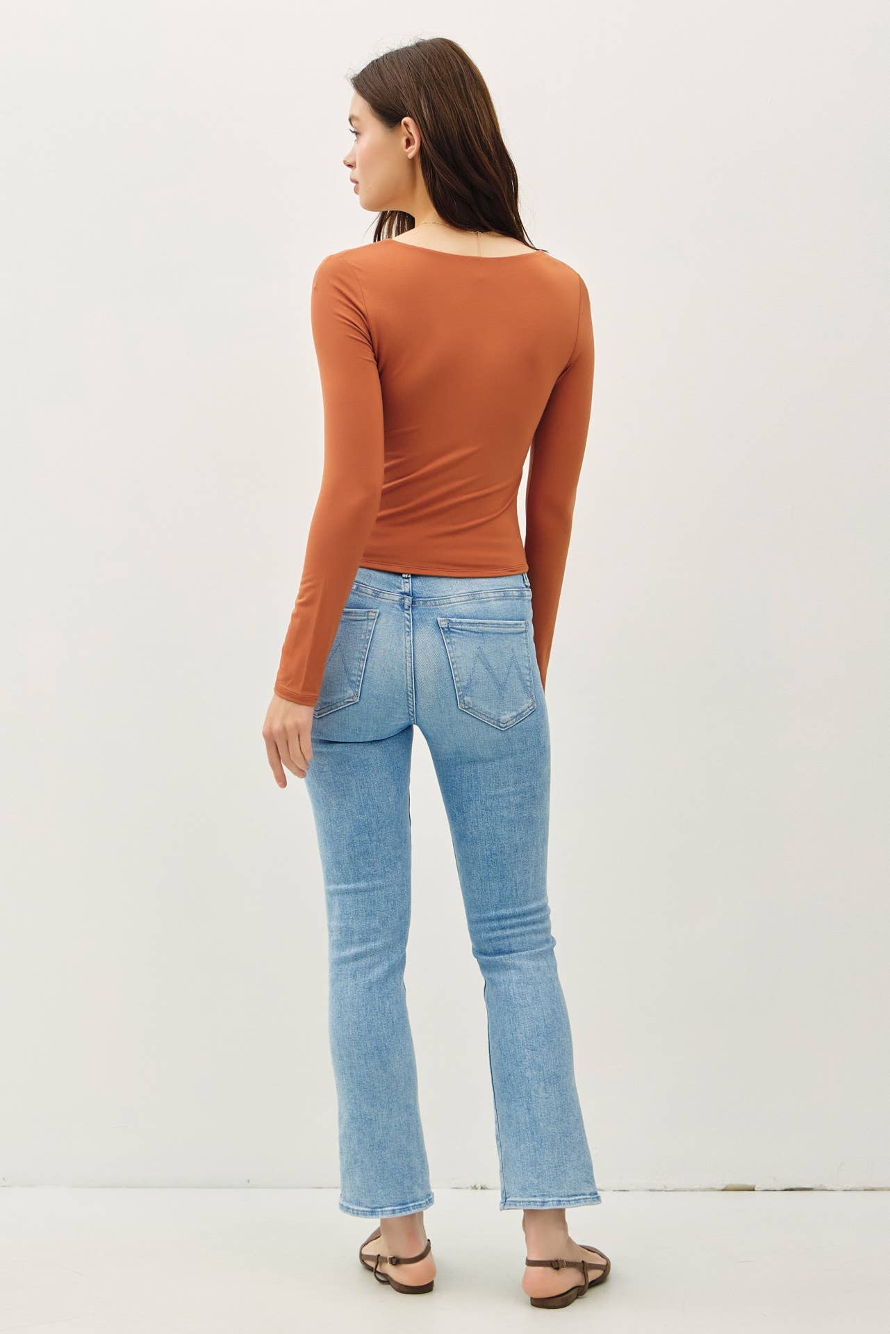 BASIC SQUARE NECK LONG SLEEVE TOP