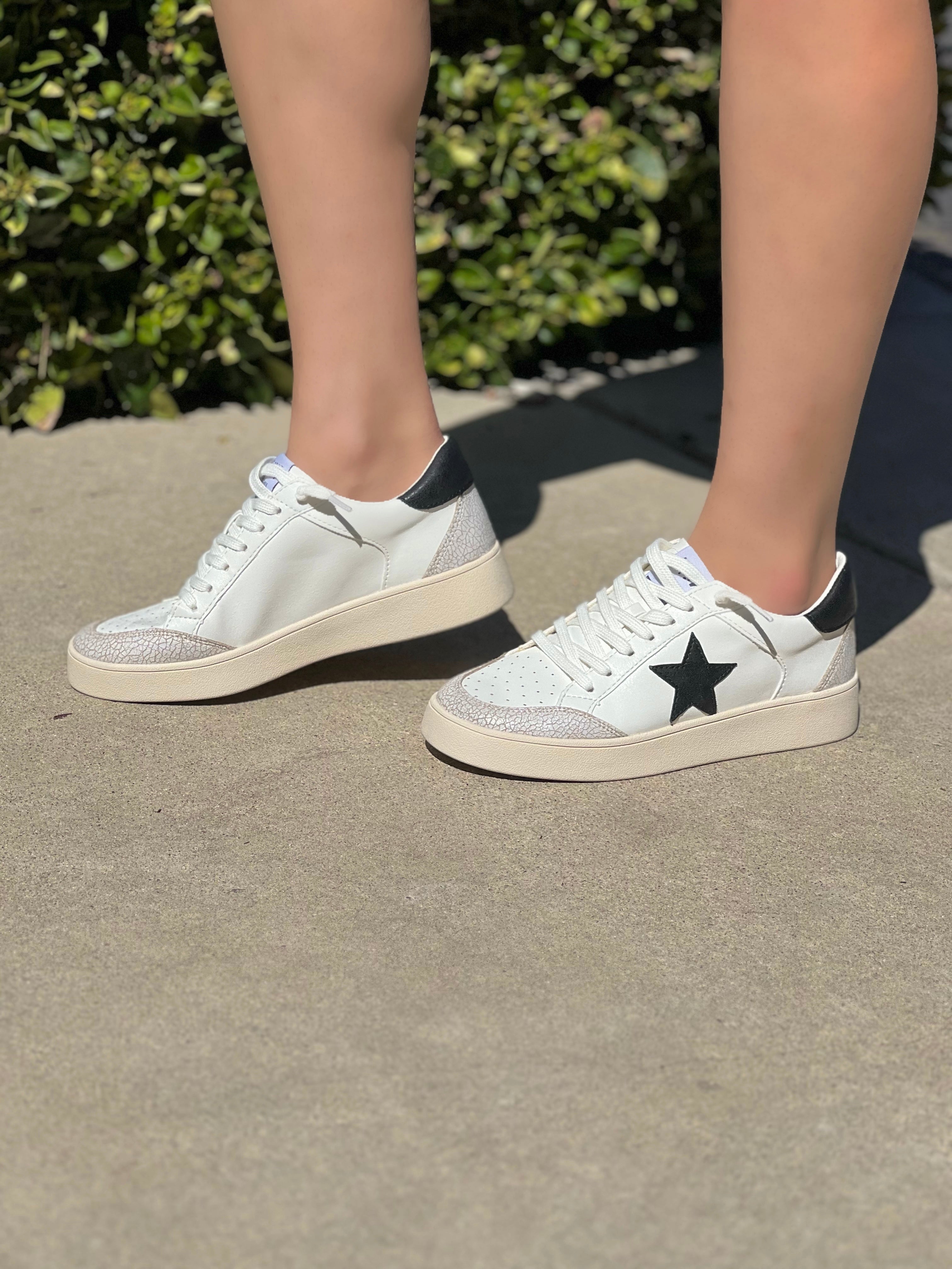 Star sneaker