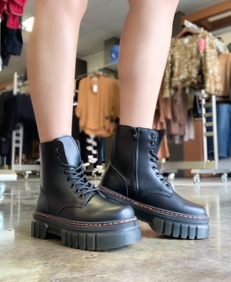 F1 Combat boot