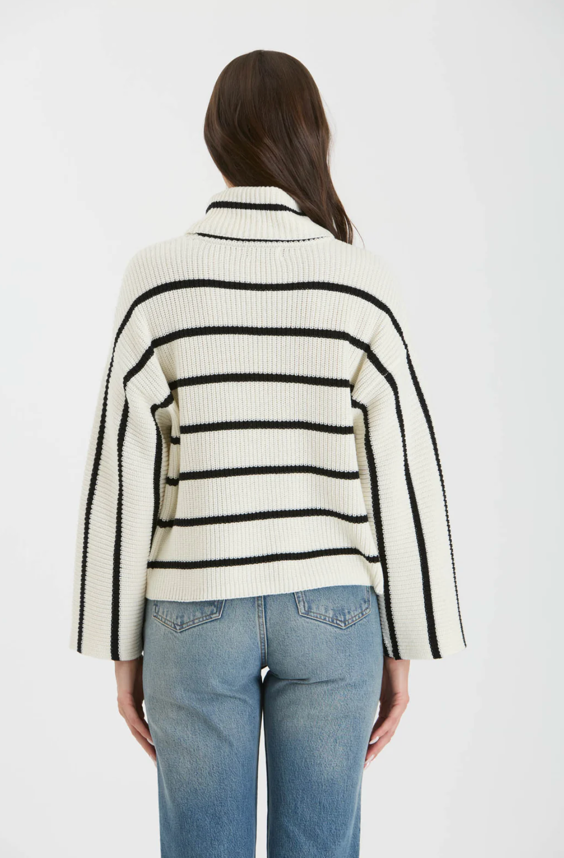 June turtle neck sweater